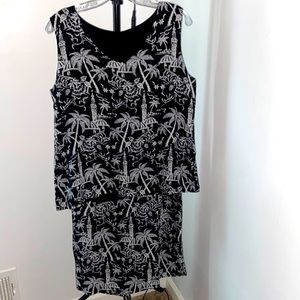 Intriguing Threads Skirt Set